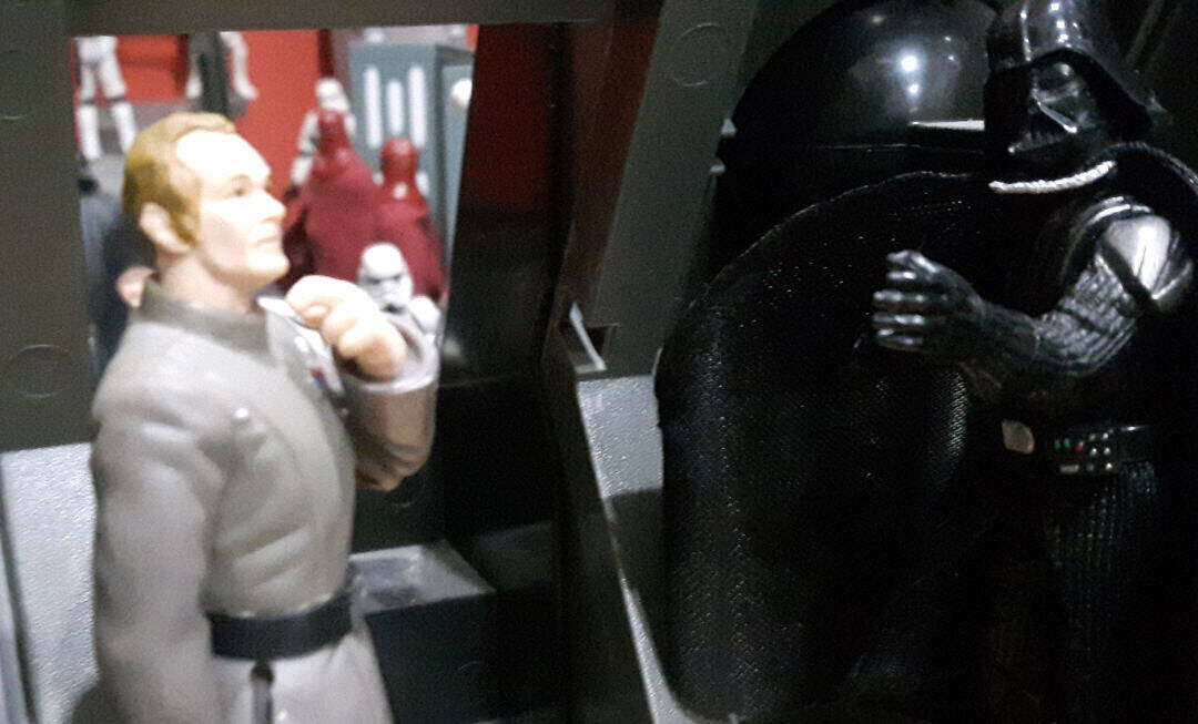 Darth Vader Admiral Motti force choke