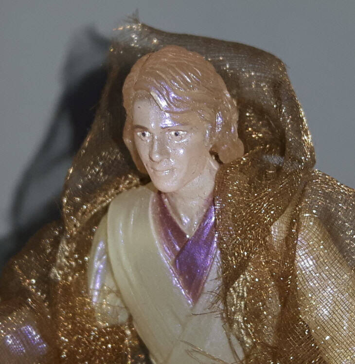 Anakin Skywalker ghost side close up