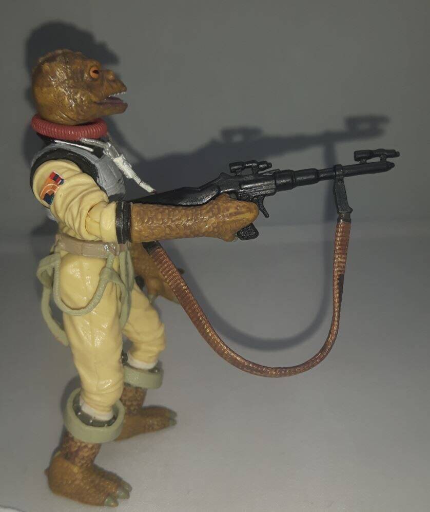 Bossk Figures Vintage Collection side