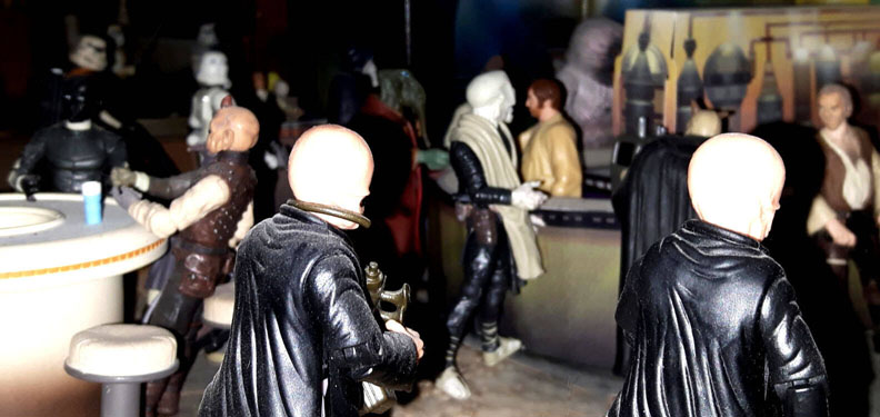Cantina Band Figures Modal Nodes POTF2 rear view