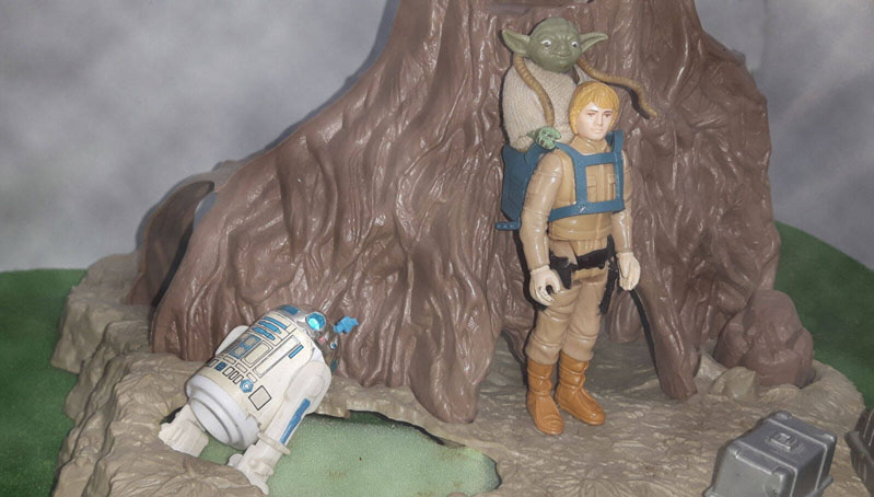 Dagobah Playset Luke Skywalker and Yoda with Backpack Kenner