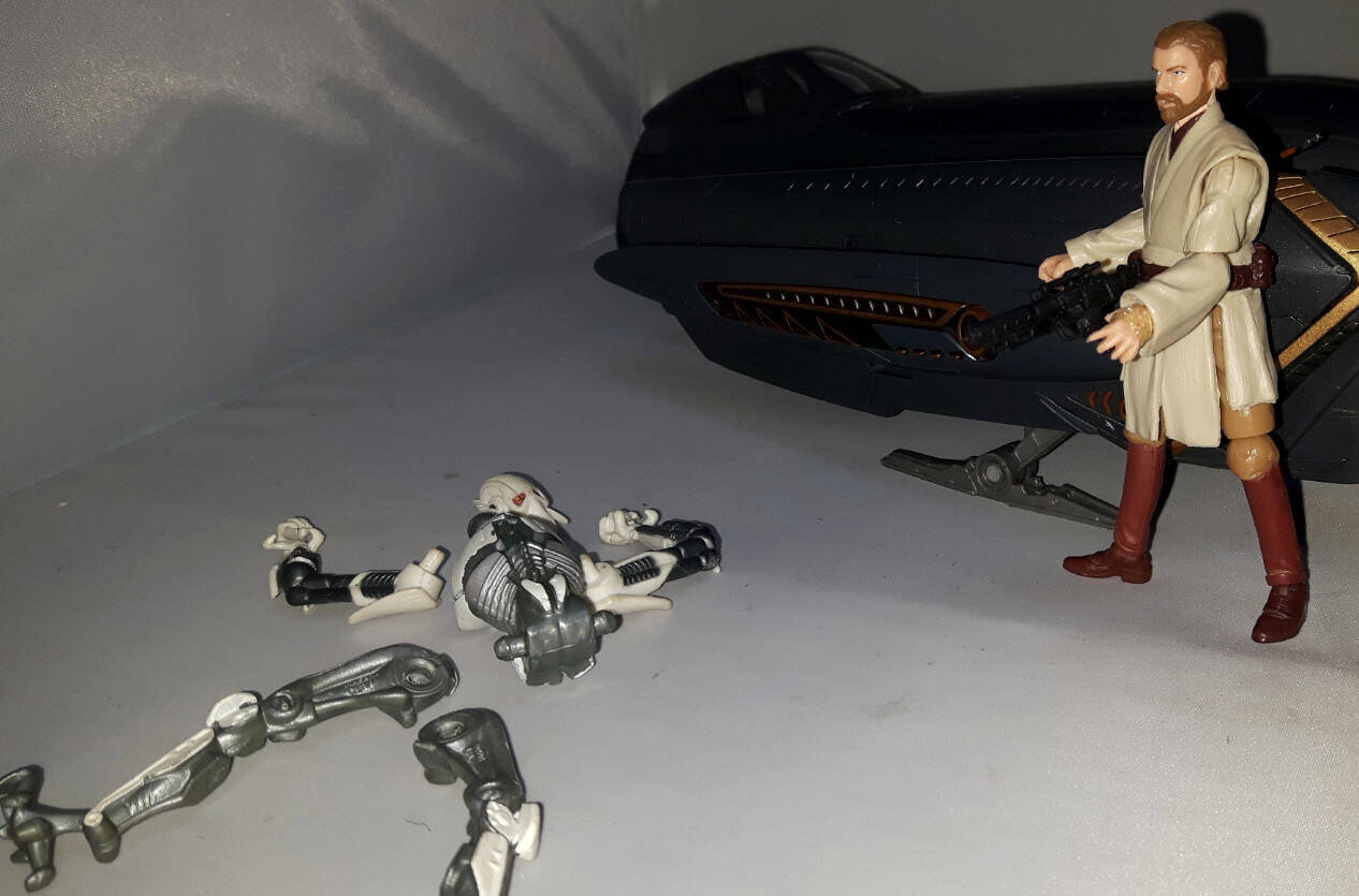 Obi-Wan Kenobi Figure Utapau with blast-apart General Grievous and Soulless One