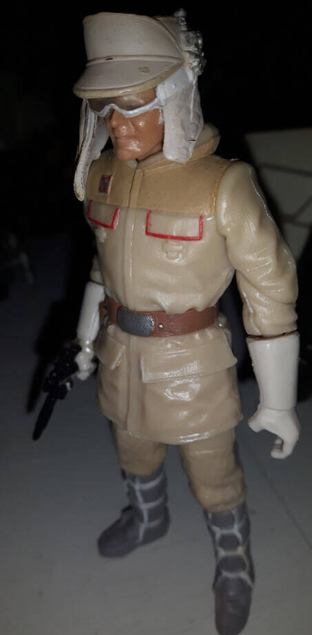 General McQuarrie 30th Anniversary figure side helmet on