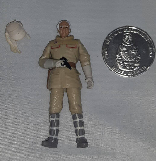 General McQuarrie 30th Anniversary figure with Collectors Coin