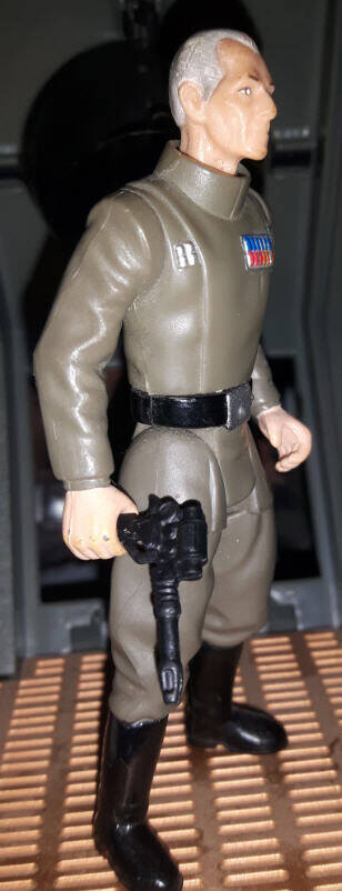 Grand Moff Tarkin Figure Power of the Force side