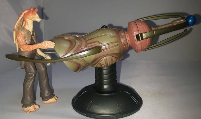 Jar Jar Binks (with Gungan Assault Cannon side