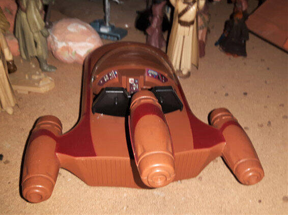 Landspeeder Palitoy rear view