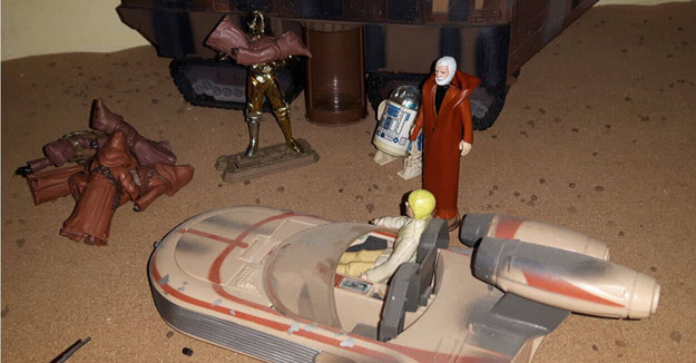 Landspeeder with Jawa Sandcrawler