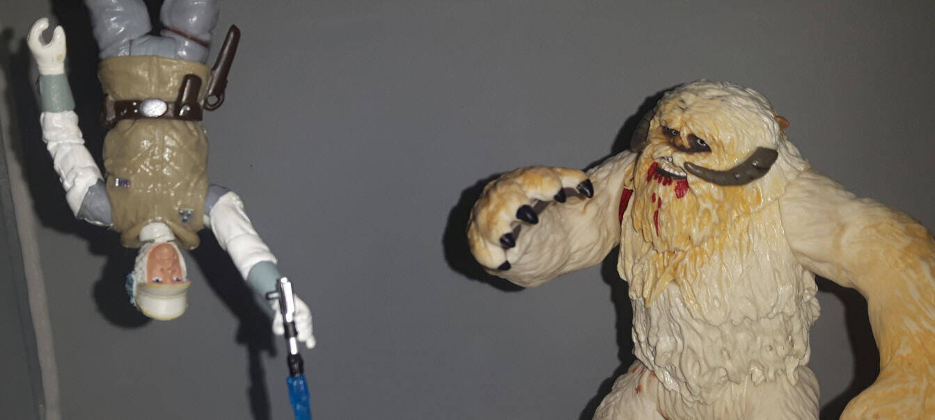 Luke Skywalker Wampa Cave Saga Series