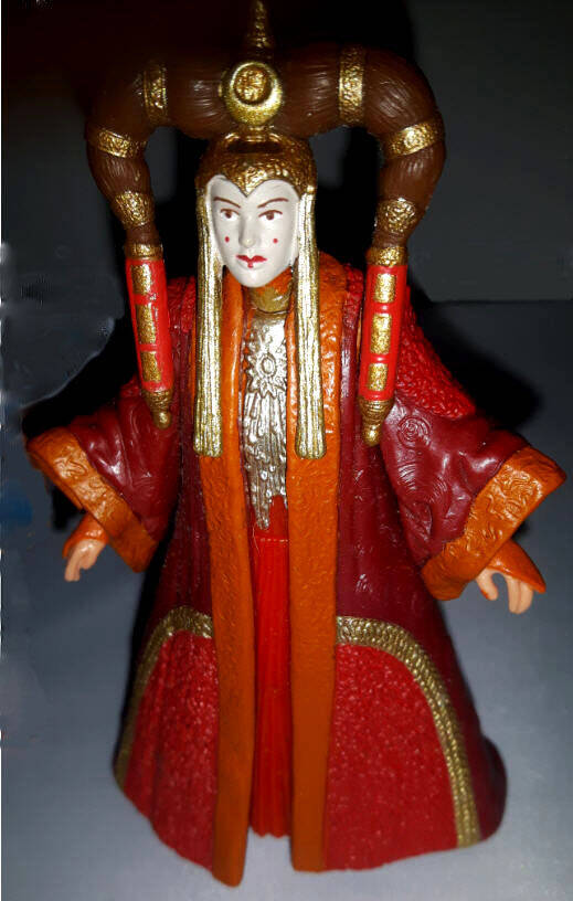Queen Padme Amidala Figure closeup