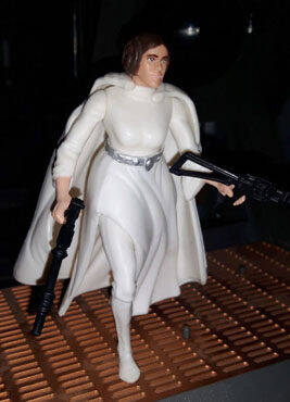 Princess Leia Figure Monkey Face Power of the Force side