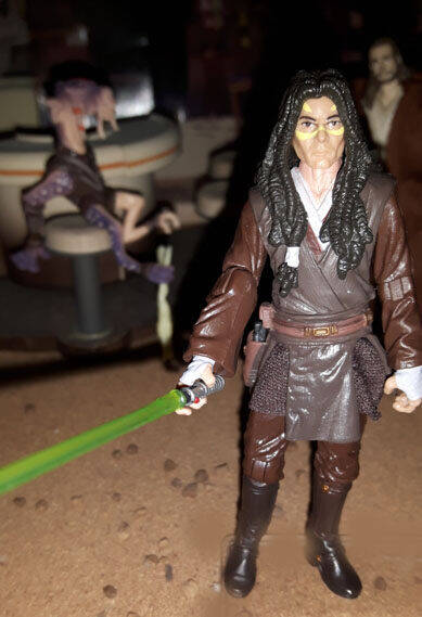 Quinlan Vos Figure Vintage Collection front