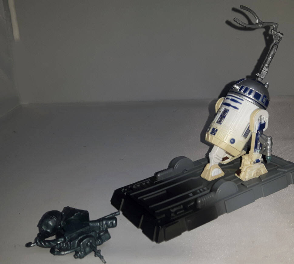 R2-D2 Droid Attack action figure complete left angle