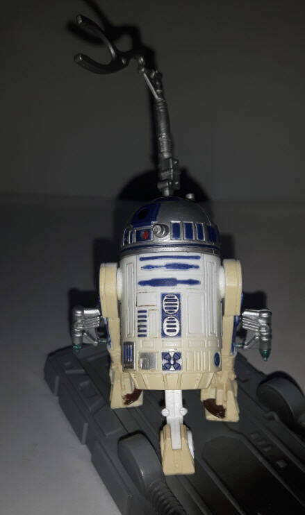 R2-D2 Figure Droid Attack front