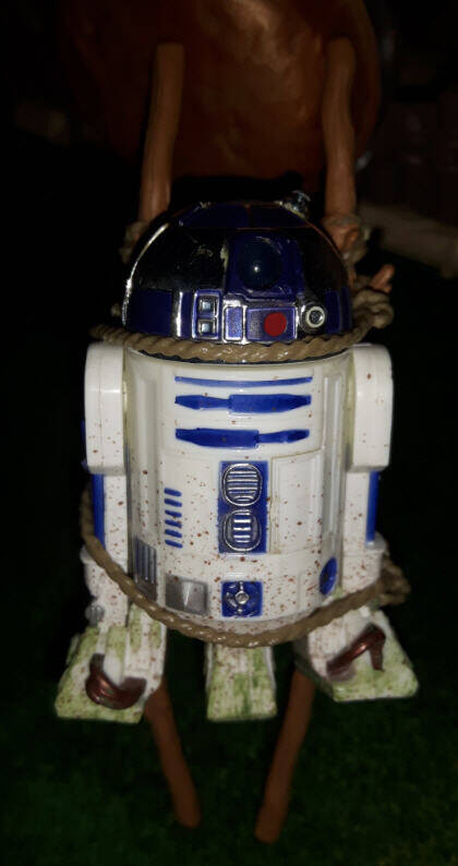 R2-D2 Figure (with Cargo Net) 30th Anniversary front