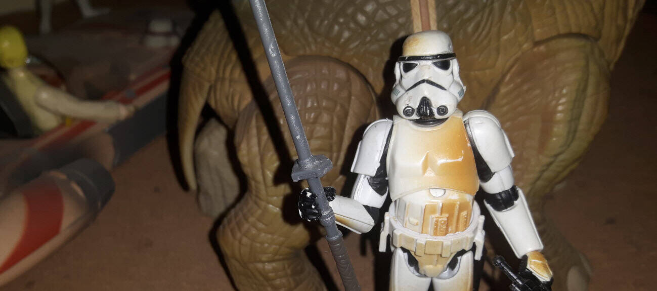 Sandtrooper Escape from Mos Eisley with Dewback