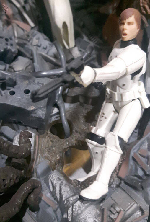 Luke Skywalker in Stormtrooper Outfit Trash Compactor