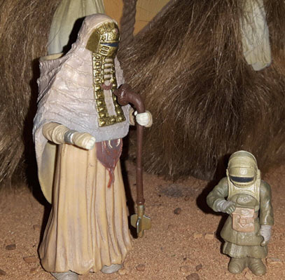 Female Tusken Raider with child