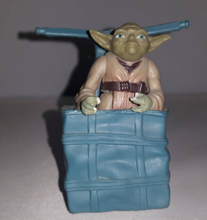 galaxy of adventures yoda figure