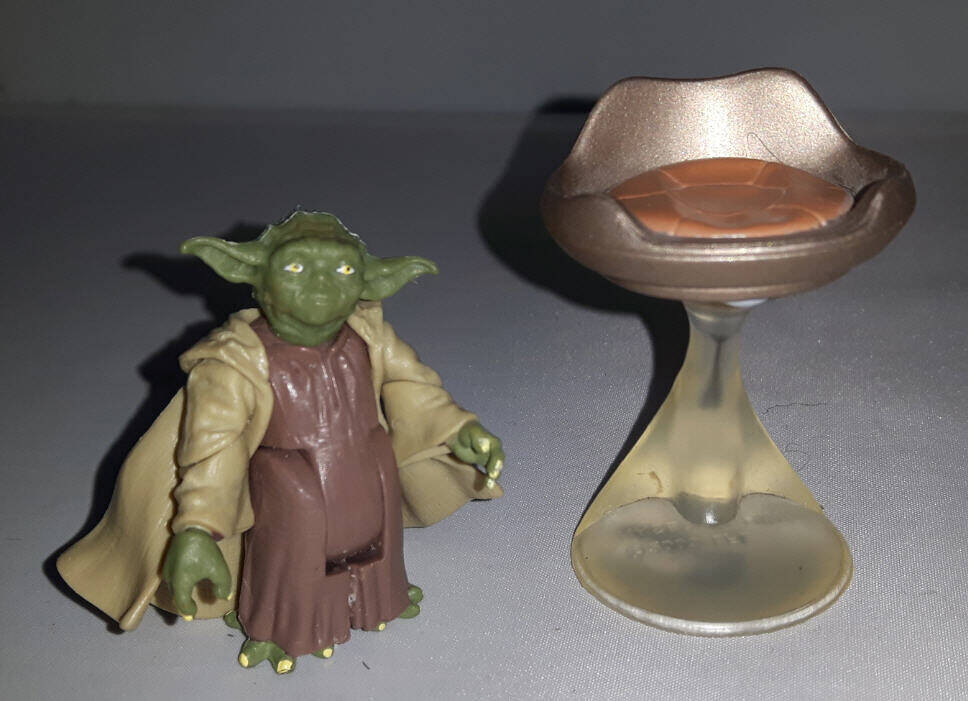 Yoda Figure Padawan Lightsaber Training Saga Series